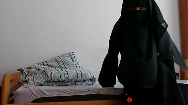 Taze Arab Niqab Solo- Free Amateur Porn Video b4 - 69HDCAMS.US sıcak Klipler