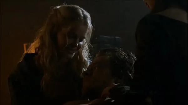 清新Alfie Allen sex & castration in Games of Thrones S03E07温暖的剪辑