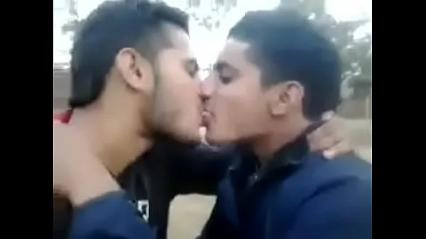 public indian kiss college deep boys gay in lipمقاطع دافئة جديدة