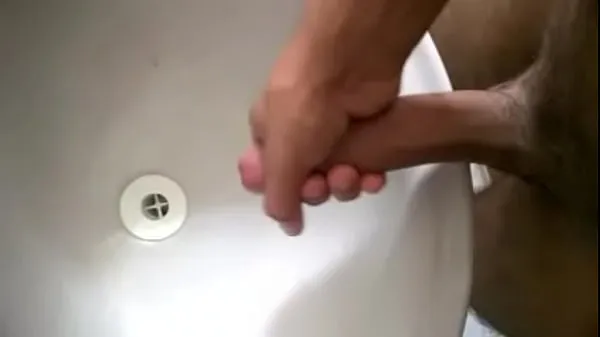 Frische good cum in the sink warme Clips