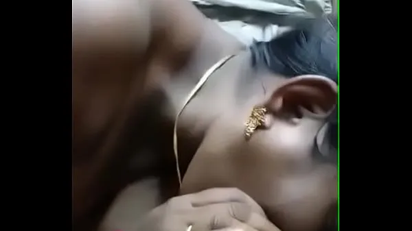 Čerstvé Tamil aunty sucking my dick teplé klipy