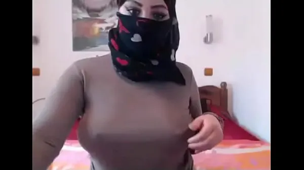 Muslim girl spreads ass showمقاطع دافئة جديدة