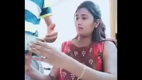 Verse Swathi naidu enjoying while cooking with her boyfriend warme clips