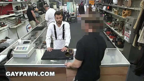 GAY PAWN - Broke Ass Dude With Poor Credit Walks Into My Shop Looking For Help Clip ấm áp mới mẻ