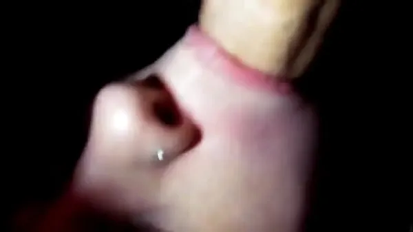 تازہ Babe gets throat fucked by BIG DICK. SLOPPY گرم کلپس