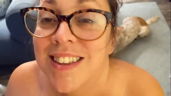 Fresh Surprise Video - Big Tit Nerd MILF Wife Fucks with a Blowjob and Cumshot Homemade warm Clips