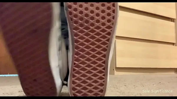 Fresh Sexy Vans soles and no-show socks warm Clips