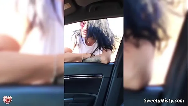 Nuevos Bebé Atractivo Sensual Mamada Gran Polla En El Coche Junto Al Mar clips cálidos