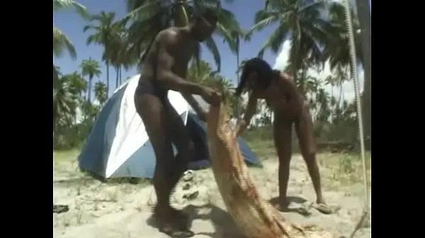 Enxada estúpida sendo fodida clipes quentes e frescos