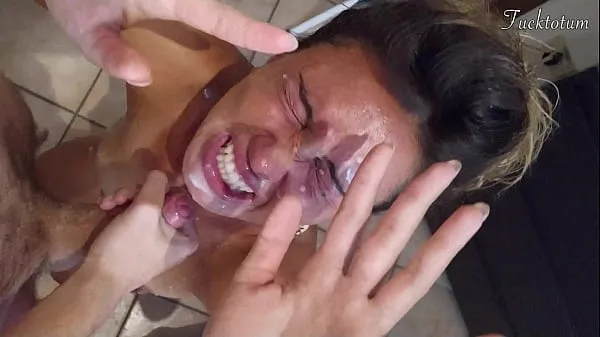 Verse Girl orgasms multiple times and in all positions. (at 7.4, 22.4, 37.2). BLOWJOB FEET UP with epic huge facial as a REWARD - FRENCH audio warme clips