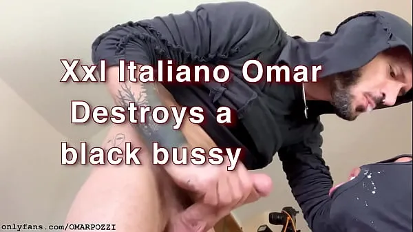 Friske Omar Pozzi destroys a Black Tight Bussy varme klipp