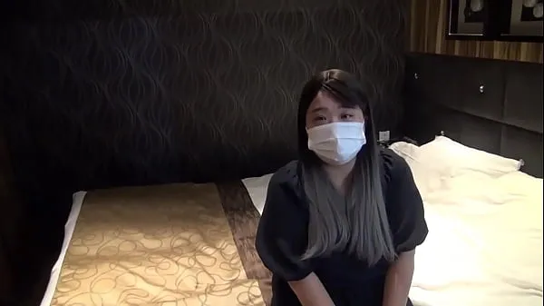 تازہ A video of a young Japanese girl having sex with a man she met for the first time گرم کلپس