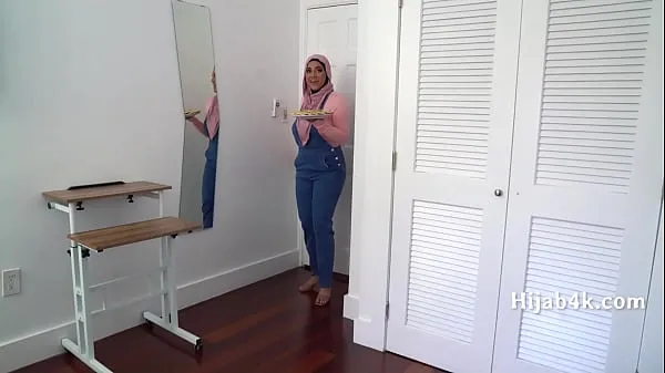 تازہ Corrupting My Chubby Hijab Wearing StepNiece گرم کلپس