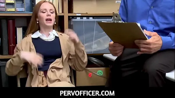 Świeże PervOfficer-Lovely Redhead Sucking Huge Cock ciepłe klipy