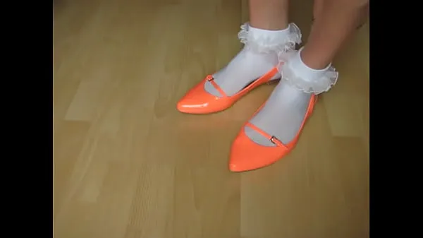 Nuevos ballet flats and socks - isabelle-sandrine is hot clips cálidos