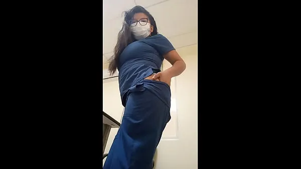 신선한 hospital nurse viral video!! he went to put a blister on the patient and they ended up fucking개의 따뜻한 클립