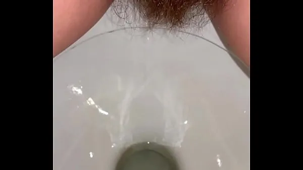 Fresh PISSING IN HIS TOILET, LOOK HOW HAIRY HIS PISS IS, THE PISS FLOWS WELL & SMELLS GOOD. I WANT TO DESCRIBE YOU, LOOK SOON warm Clips