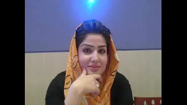 Attractive Pakistani hijab Slutty chicks talking regarding Arabic muslim Paki Sex in Hindustani at S Klip hangat segar